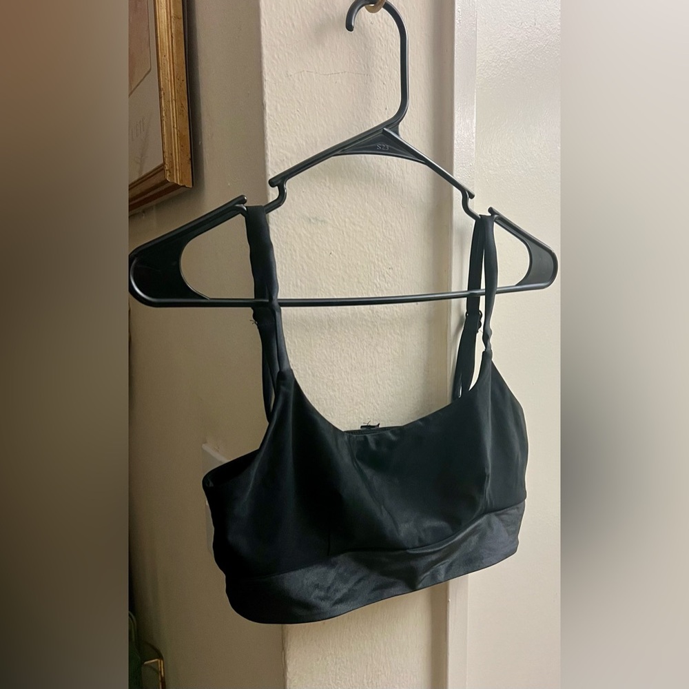 BALANCE ATHLETICA- Women's Black Sports Bra- EUC - Picture 3 of 9